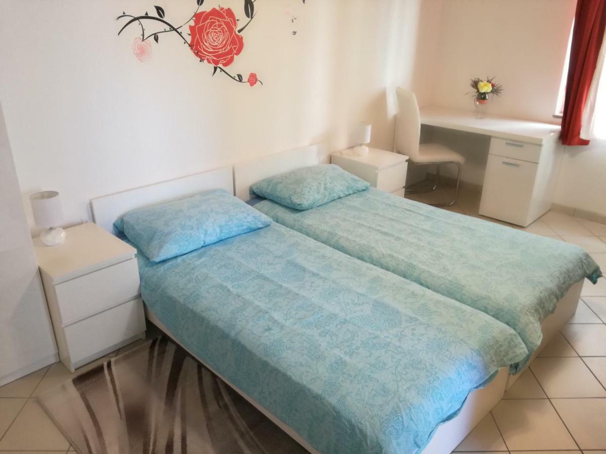 Vile Park Apartments Poreč Dış mekan fotoğraf